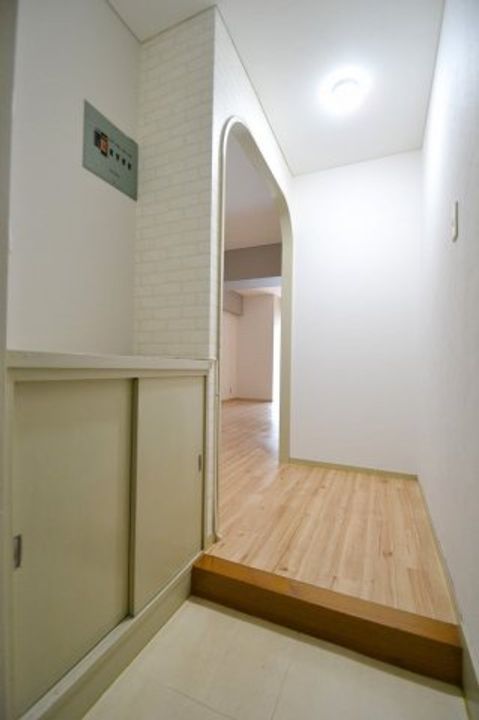 ドルミ庚午の玄関