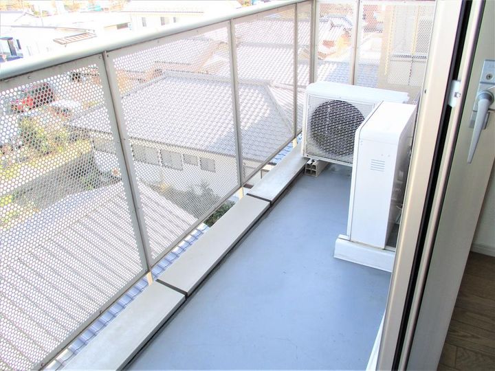 スタジオフラットの内装