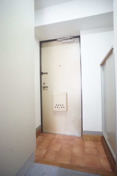ライオンズマンション本厚木第3の玄関