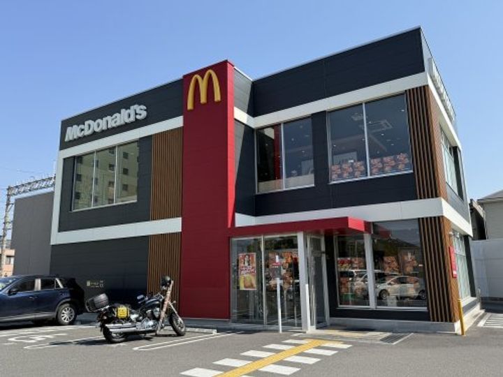 ライヴズビルの周辺