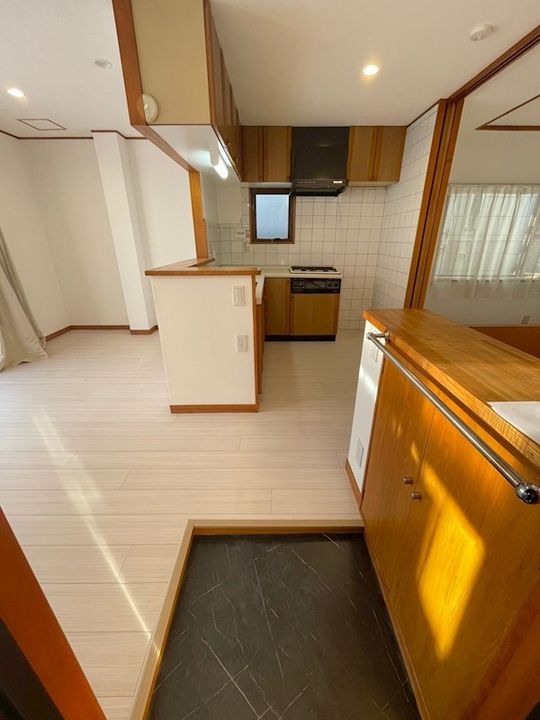 東京都北区西ケ原4(マンション)の賃貸物件の玄関