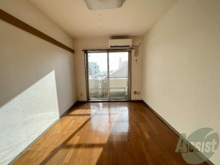 サクラハイツの居間