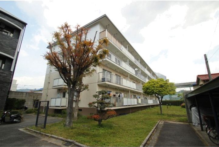 APファイン大町の外観