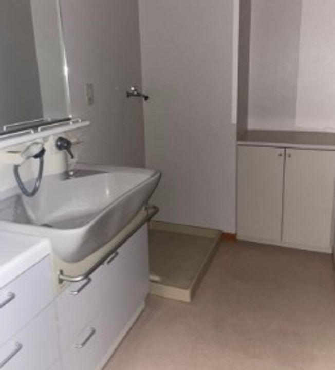 ロイヤルハイツ一茶苑の内装