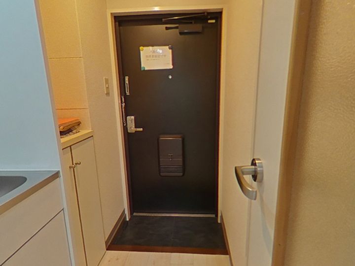リーベ宇品1の玄関