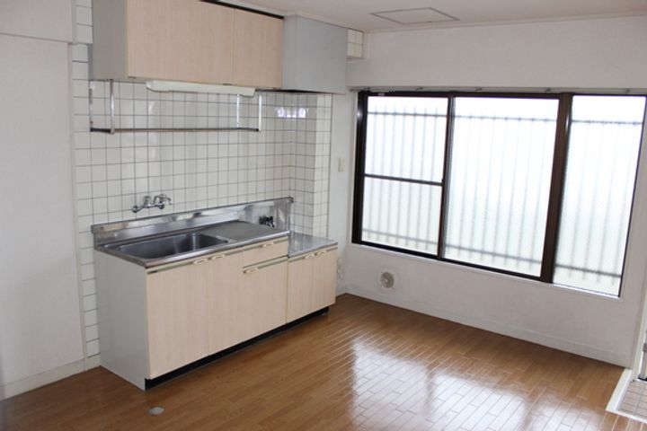 コーポ伊藤の居間