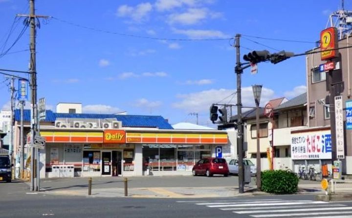 ハイツブローグレスの周辺