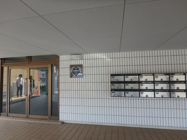 グラードビュウ百合丘の地図