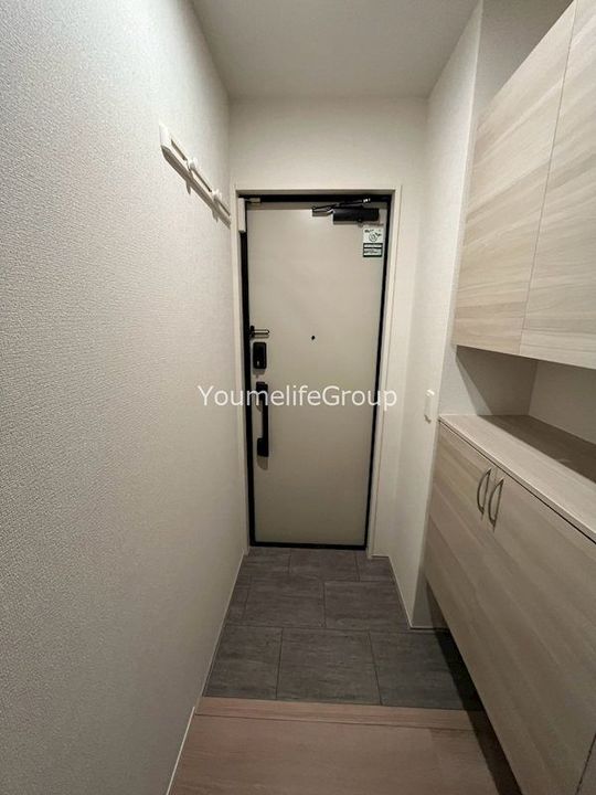 神奈川県藤沢市鵠沼花沢町(アパート)の賃貸物件の玄関