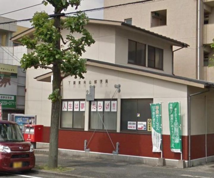 ロイヤルセゾンの周辺