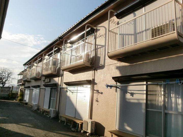 ハイツタケシマの外観