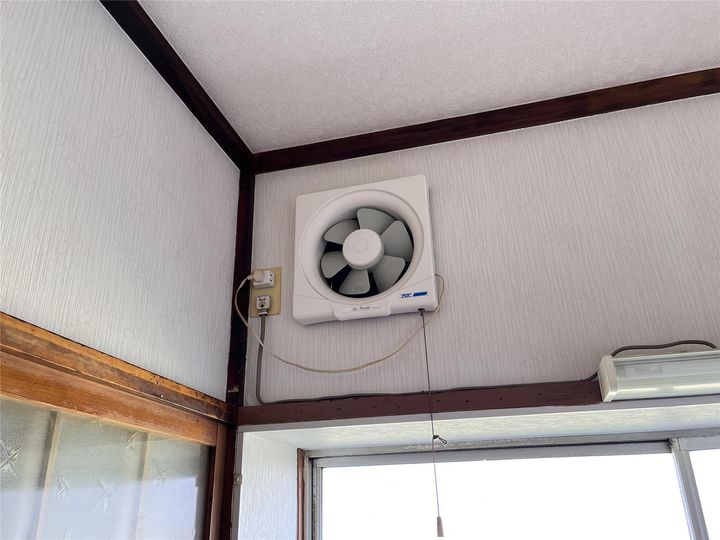 コーポ長苗代の居間
