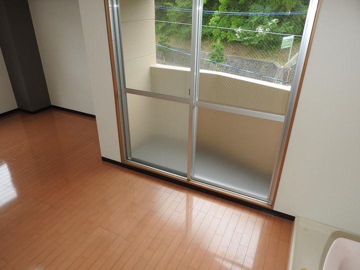 サンパーク谷川の内装