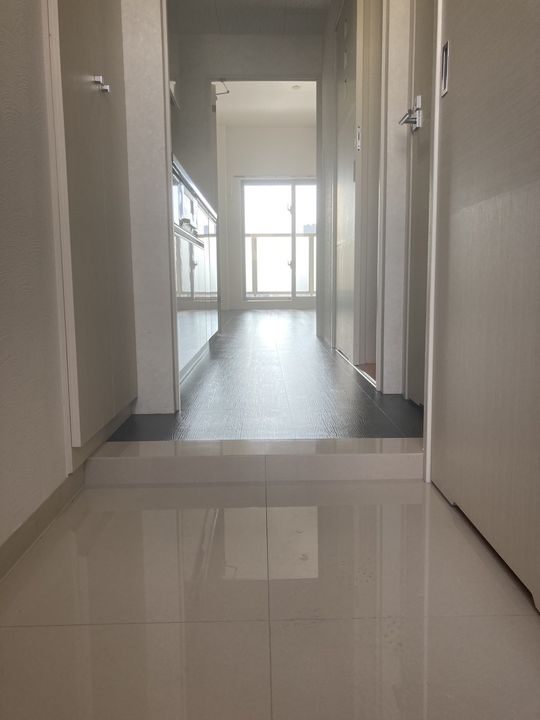 クラブオリエントNo102の玄関