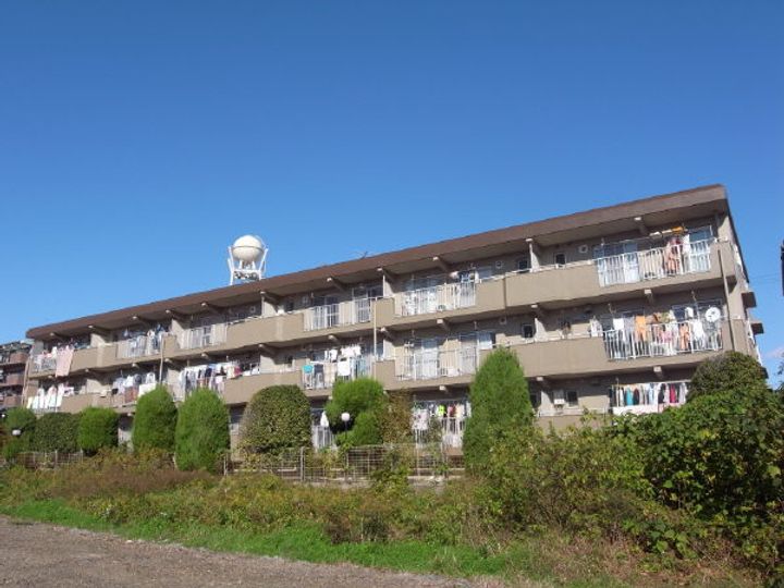 コーポむつみの外観