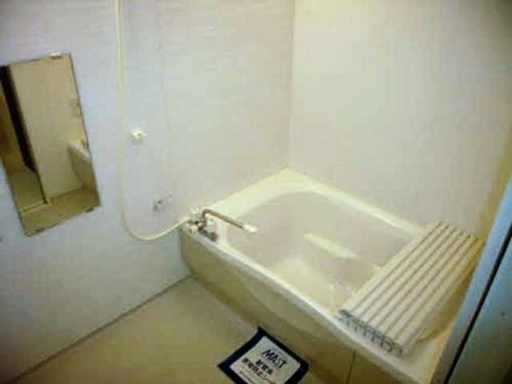 シャーメゾン ヲーリュの風呂