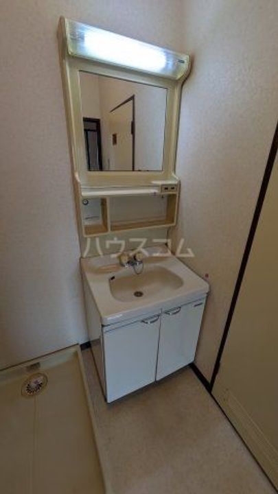 サンライズ薬園台の内装