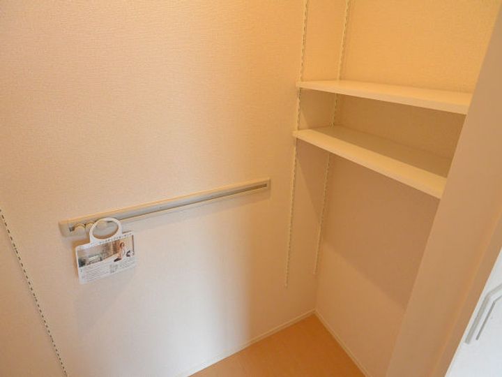 ティアラ Aの内装