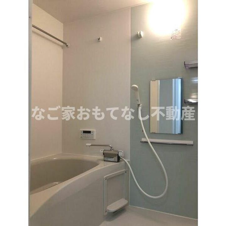 愛知県名古屋市北区大杉町5(アパート)の賃貸物件の風呂