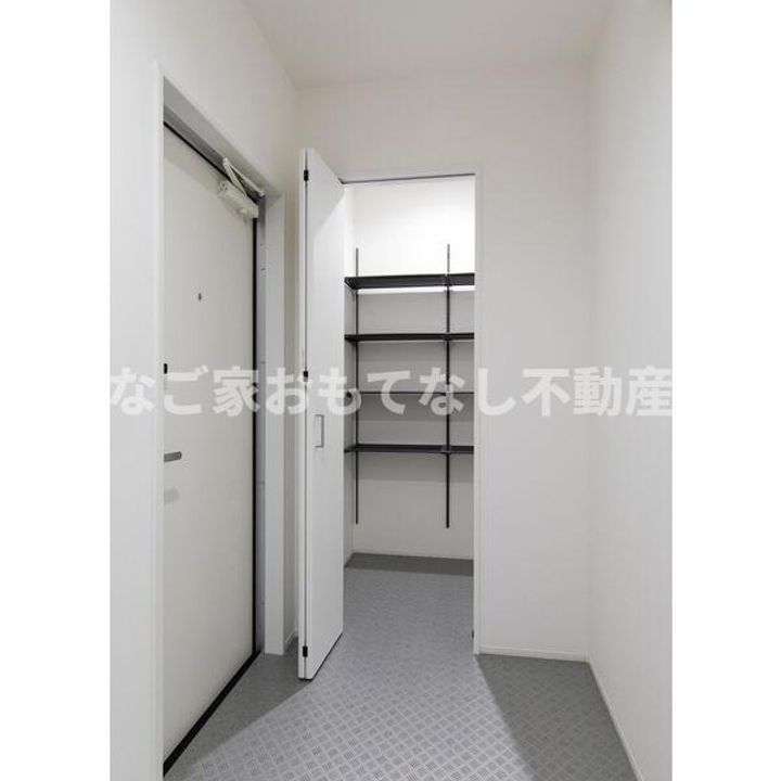 愛知県名古屋市北区大杉町5(アパート)の賃貸物件の玄関