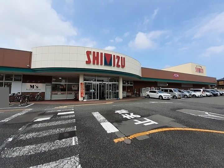 クレッセントの周辺