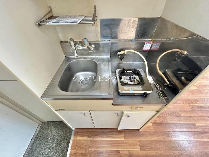 ビューハイム三ノ輪のキッチン