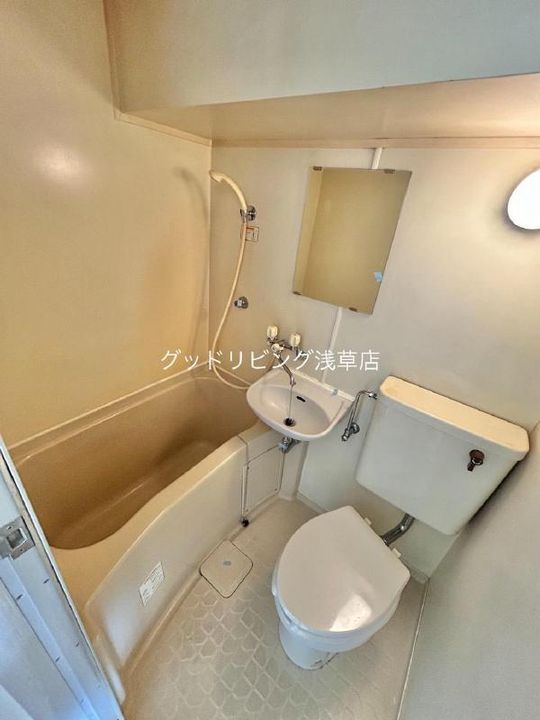 ビューハイム三ノ輪の風呂