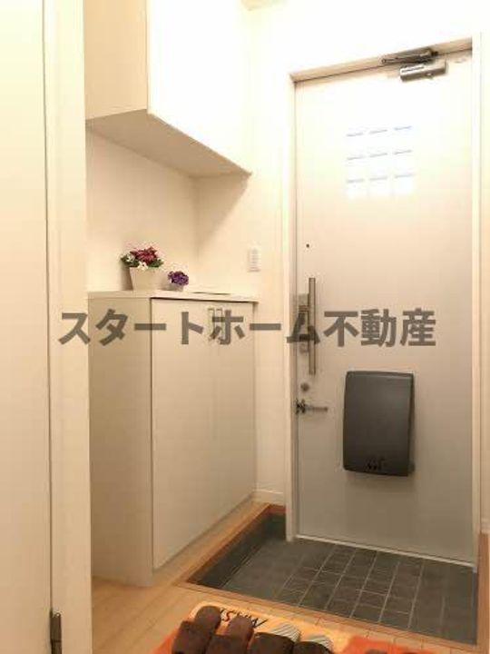 シャーメゾンエピナールGの玄関