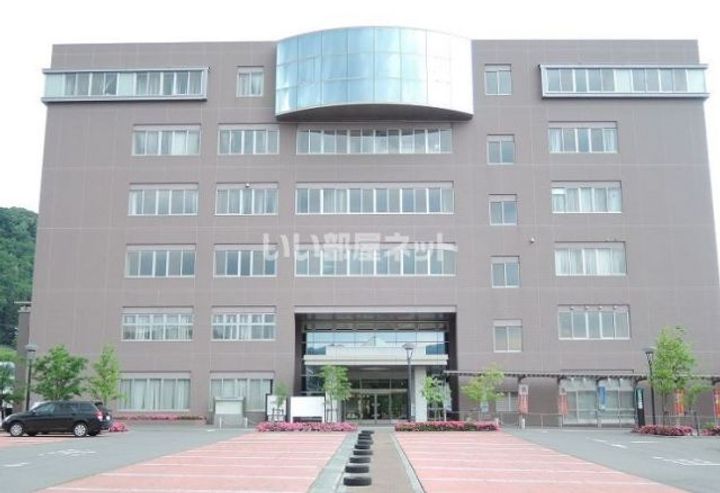 パラム壱番館の周辺