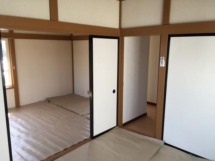 ウッディ西田の居間