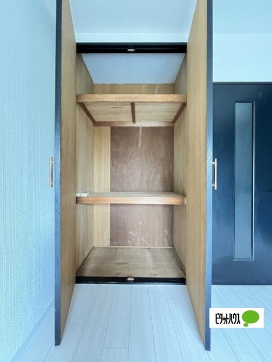 ワシンハイツの内装