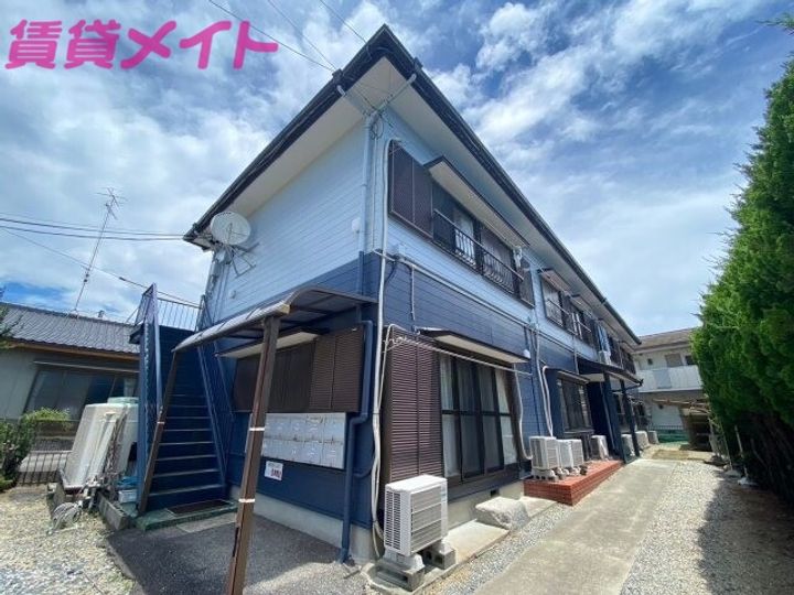 コリーヌ栗真の外観