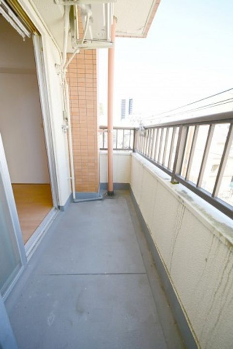 大松己斐ビルの内装