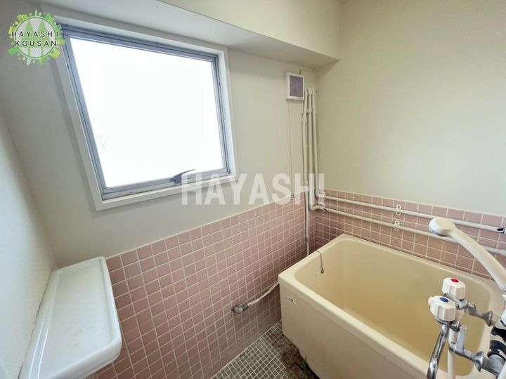 丸栄ビルの風呂