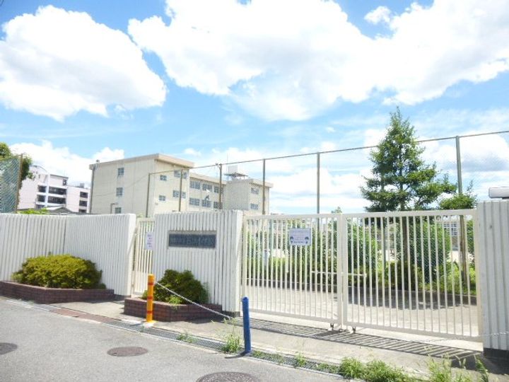 カサグランデの周辺