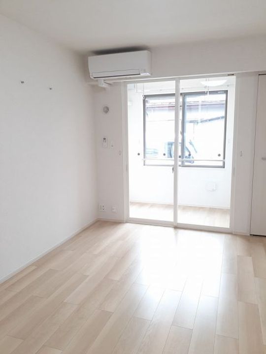 福島県伊達市保原町字旭町(アパート)の賃貸物件の居間