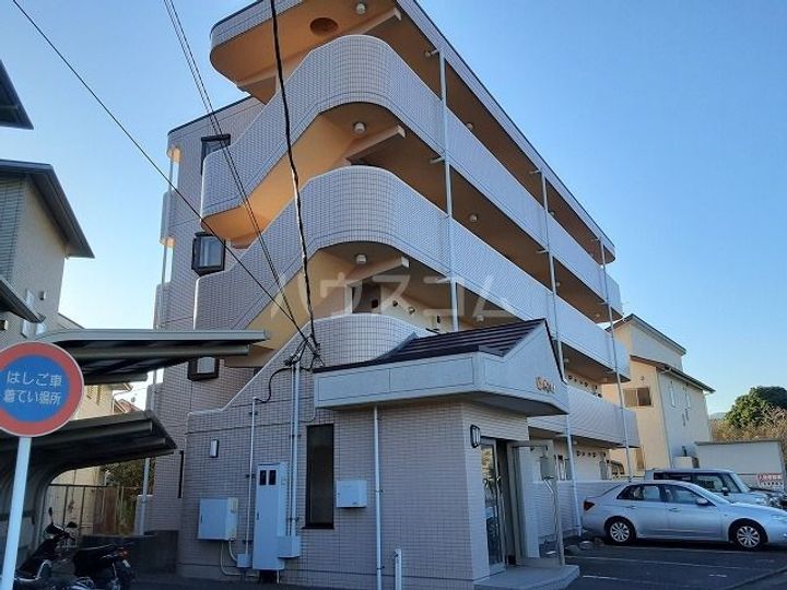 エスポワールの外観