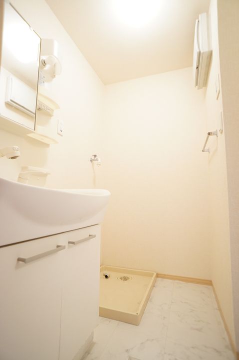群馬県邑楽郡大泉町城之内2(アパート)の賃貸物件の内装