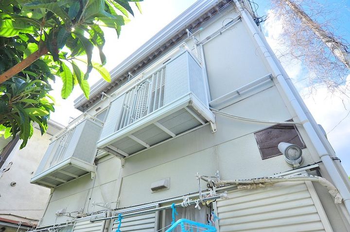 神奈川県横浜市金沢区谷津町(アパート)の賃貸物件の外観