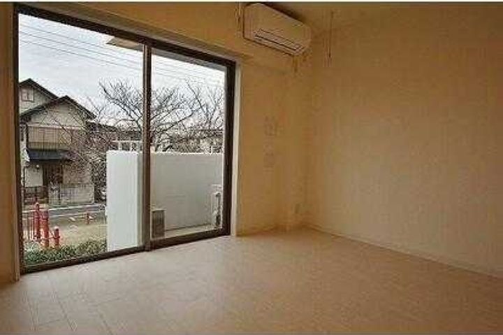 東京都世田谷区砧5(マンション)の賃貸物件の居間