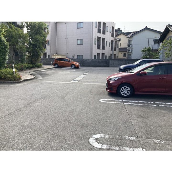 ソサイティー鵯島の地図
