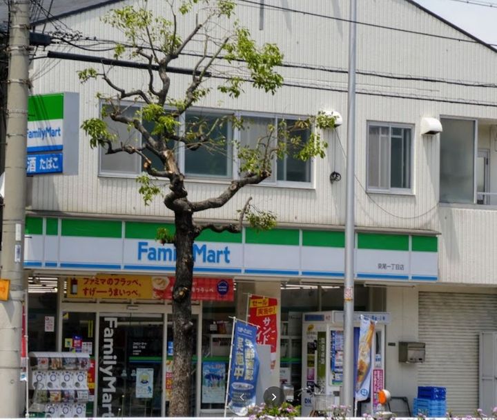 スプランディッド大阪WESTの周辺