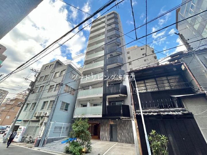 浅草蔵前レジデンスの外観