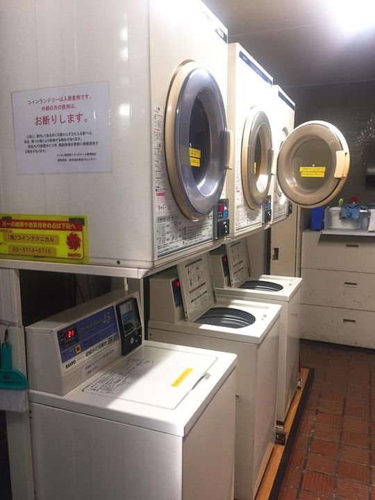 トーカン新宿第2キャステールの地図