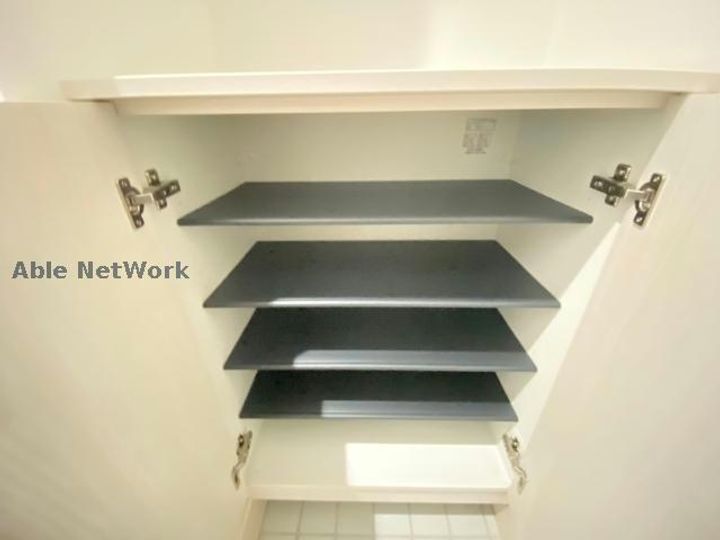 GTマンション東京画廊の内装