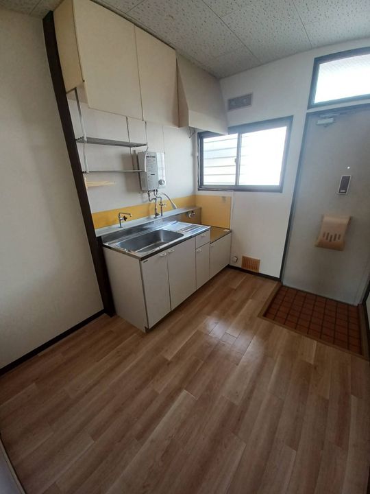 カムリイン東田Iのキッチン