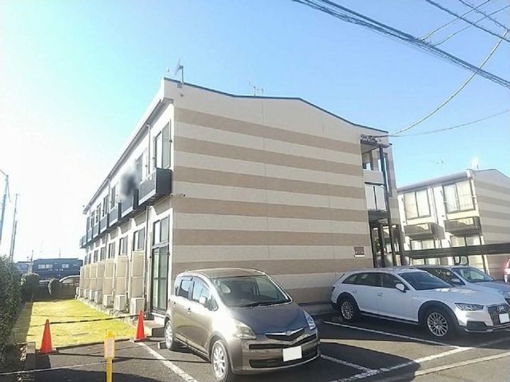 レオパレス小柳町IIIの外観