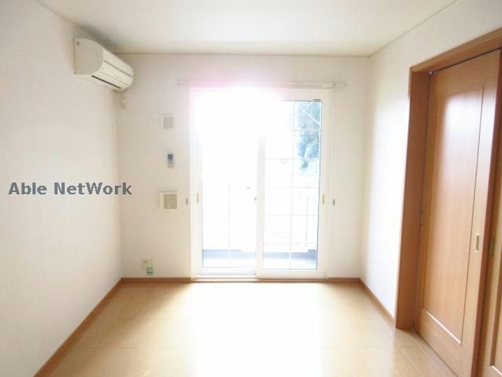 レジデンス ブロッコリー D・E棟の居間