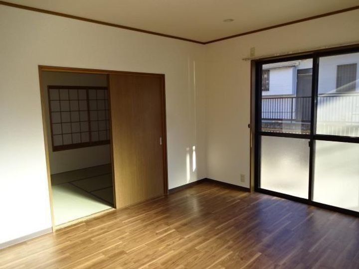 神奈川県横浜市鶴見区北寺尾6(一戸建)の賃貸物件の居間
