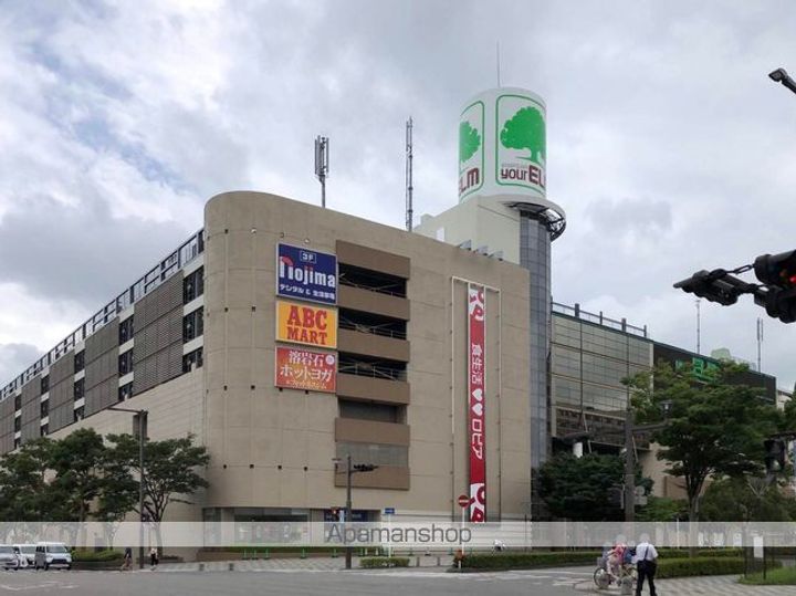KT 2ndの周辺